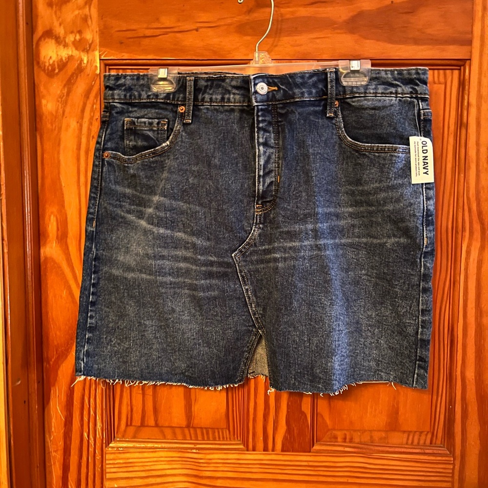 NWT Old Navy Dark Blue Denim Skirt